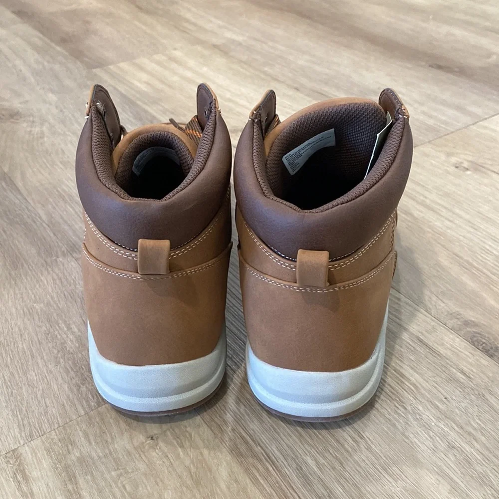 NEW Men’s Goodfellow & Co Anders Hiking Boots